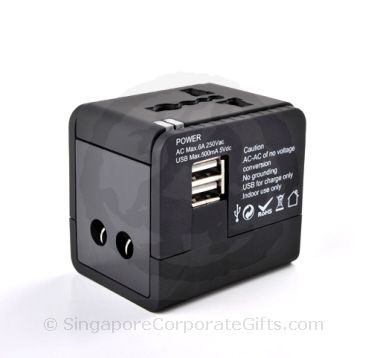 Universal Electric Plug with 2 USB Hub