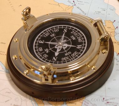 Designer Compass Paper weight 139