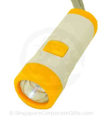 Dynamo Torch with Phone Charger Dynamo Torch with Phone Charger