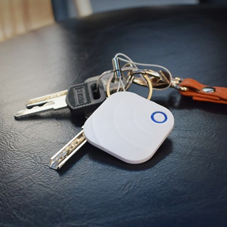 Mini GPS Tracking Device Mini GPS Tracking Device