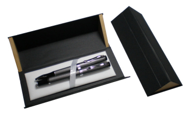 Triangle Pen Box (Pen excluded) Triangle Pen Box (Pen excluded)