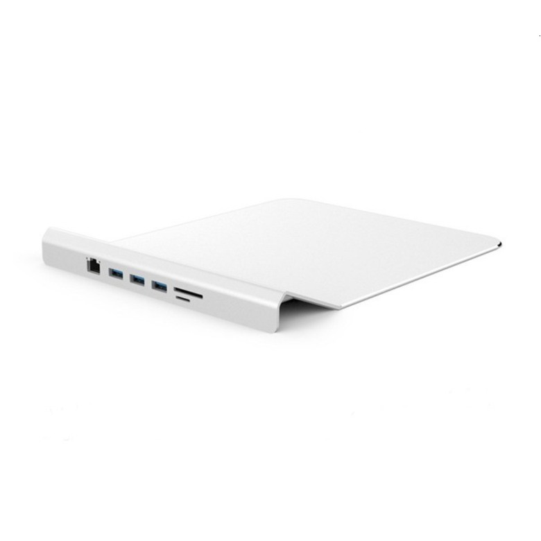 7-in-1 Aluminum Mouse pad with USB Hub and Card Reader 7-in-1 Aluminum Mouse pad with USB Hub and Card Reader
