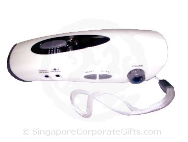 Dynamo Torch with Phone Charger, Siren, Radio,Emergency Light Dynamo Torch with Phone Charger, Siren, Radio,Emergency Light
